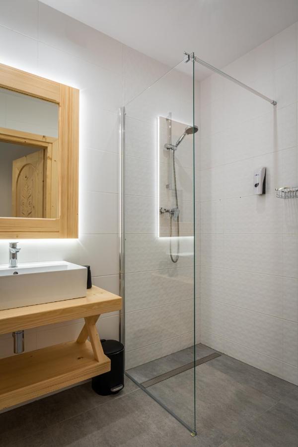 Bialy Mis Apartamenty Art & Design Zakopane Buitenkant foto