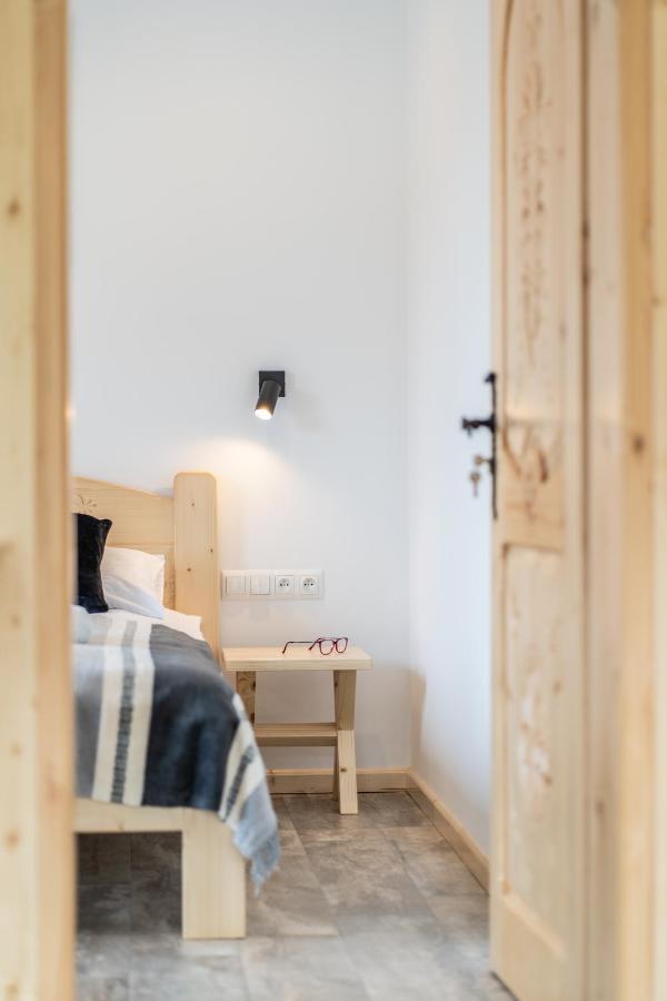 Bialy Mis Apartamenty Art & Design Zakopane Buitenkant foto